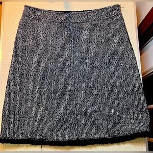 ELLEN TRACY | ladies classic look, tweed pencil skirt. Size: 12